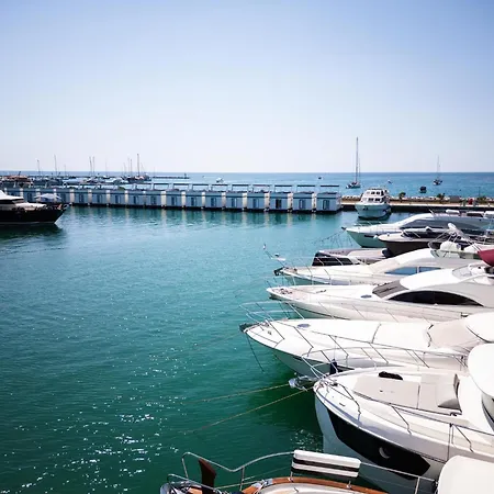 Houseboat With Hot Tub And Marina View Botel Novigrad (Istria)